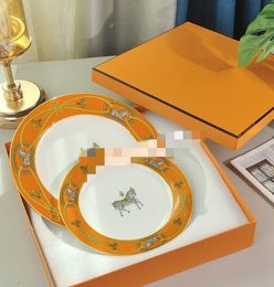 Wholesale Luxury Bone China Western Food Plate Royal War Horse Series Hotel Western Food Western Cuisine Steak Plate Plate Dish Cup and Saucer