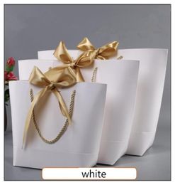 Gold Present Box For Pyjamas Clothes Books Packaging Gold Handle Paper Box Bags Kraft Paper Large Size Gift Bag With Handles Decor1480140