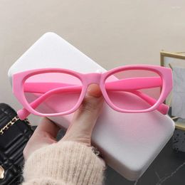 Sunglasses Fashion Stylish Sun Glasses Men Women Cat Eye Shape UV Protection Male Female Sunglass Holiday Travelling Party