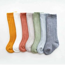 Calzini per bambini calzini per bambini piccoli bambini neonato ragazzi solidi calzini lunghi calze lunghe ginocchiere di cotone ginocchio cotone socksl2405