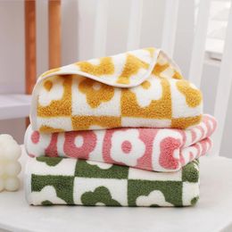 Towel 1pc Plum Blossom Flower Pattern Hand Soft Face 35 75cm/13.7 29.5in Green / Pink Yellow