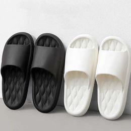 Slippers Men Thick Platform Cloud Summer Beach Eva Soft Sole Slide Sandals Leisure Ladies Indoor Bathroom Anti-Slip Shoes H240514