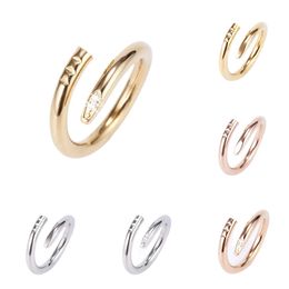 European and American Fashion Designer Ring Women Band Rings Men Jewellery Titanium Steel Single Nail Street Casual Couple Classic Gold Silver Rose Optional