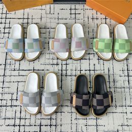 NEWEST Top Quality flat bottomed slippers for women,men slides summer fashion,Luxury Brand Designer outdoor wear, vacation, one line flip flops, thick soled beach shoes