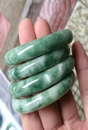 Bangle Natural Jadeite Color Hand Carved Round Jade Bracelet Fashion Boutique Jewelry Women039s Light Green Floating Flower3239833