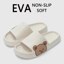 Slippers 2024 Summer Women Soft Sole Home Bathroom EVA Sandals Polka Bear Print Beach Slipper Flip Flop Couples Outdoor H240514
