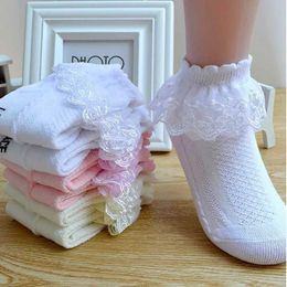 Kids Socks Breathable cotton lace pleated princess net socks for children ankle short socks white pink yellow baby girls children and toddlers d240515