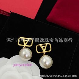 AA Valeno Top Luxury Designer Delicate Earring New Personalised Pearl Earrings for Women Simple and Versatile Square V Classic Round Bead Style With Original Box