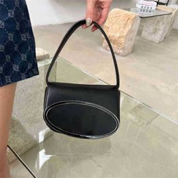 Chic Designer Tote Bag Totes Shoulder Bags Women Luxurys Handbag Contrast Colour Mini Messenger Bag Women Small Round Purse 220616