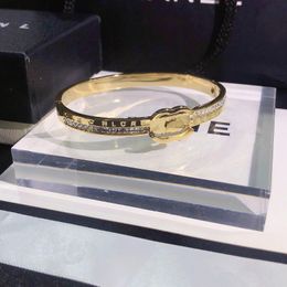 18k Gold Plated Bangle Designer Bracelet Luxury Girl Love Diamond Circle Bracelet Classic Brand Jewellery Couple Gift Box Fashion Family Accessories