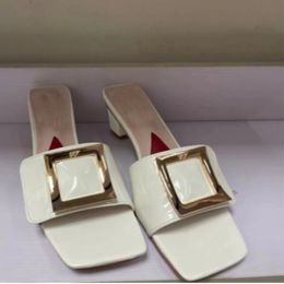 Free shipping designer sandals for women slides sliders slippers triple black white ladies beach sandal leather patent slipper womens shoes