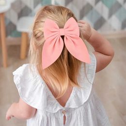 Hair Accessories Pink 6Inch New Sweet Solid Bowknot Hair Clips Gilrs Big Hairpins Ribbon Batterfly Barrettes Duck Bill Clip Baby Hair Accessories