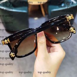 Hearts Sunglasses Retro Fashion Designer UV Resistant Chrome Sunglasses For Men And Women Widened Slimming Face Sun Shading Myopia Sanskrit Cross Sung 6474