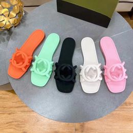 Designer Slippers Womens Interlocking Slides Beach Sandals Flat Rubber Mules Jelly Script Black White Green Pink Orange Waterproof Slipper Women Summer Shoes