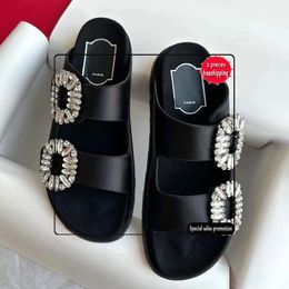 2023 new Slidy Viv Flash diamond Slippers sandal luxury Designer buckle womans summer beach Casual Slide platform Shoe Black white Flat heel rubber outdoors sandale