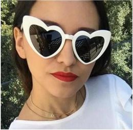 Vintage Love Heart Sunglasses Women Summer Sexy Sun Glasses for Party Outside White Black Red color Outdoor