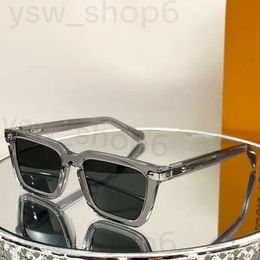 luxury designer louiseities Sunglasses Flower Lens men Sunglasses with real Letter Sun Glasses Unisex Travelling louisvuiotton Sunglases Black Grey with box 959