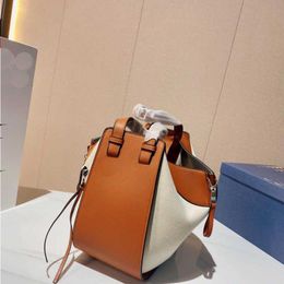 10A Fashion Swing Designer Bags Handbag Embroidery Laptop Women 230420 Bags Colour Match Crossbody Crossbody Leather Luxurys Shopping Ba Fctc