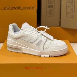 Lvse Pure Trainer Lvity Luxury Designer Casual Shoes Embossed Sneaker Triple White Pink Louiseviution Shoe Shoe Yellow Denim Low Mens Sneakers Women Trainers 3180