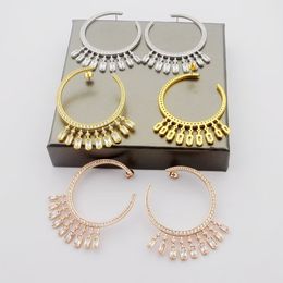 Nowe przesadne i modne dla damskiej biżuterii wysokiej klasy kolczyki w stylu wisiorka 925 Srebrne srebrne inkrustowane z cyrkonowymi kolczykami jako prezent