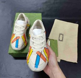 TOP SNEAKERS BABY SLIP SLIP SOLE KIDS SAPAIS DE DESIGNER Tamanho 26-35 Autumn Stripe Colorful Girl Girl Running Shoe Nov15