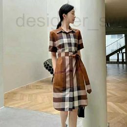 Basic & Casual Dresses Designer High quality new plaid skirt for summer wear high-quality British loose fit women's plaid medium length short sleeved dress 8PHV