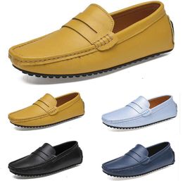 2024 shoes spring autumn summer grey black white mens low top breathable soft sole shoes flat sole men GAI-558941