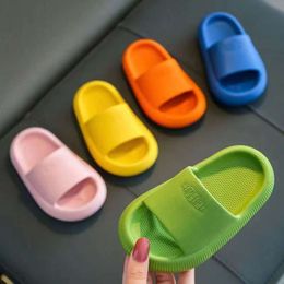 Children Bathroom Summer Solid Color Anti Slip Soft Sole Kid 2-8 Years Old Boys and Girls Cute Home Slippers L2405 L2405