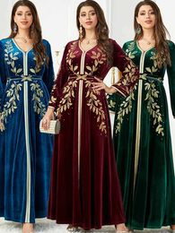 Ethnic Clothing Winter Embroidery Muslim Dress Abaya for Women Velvet Abayas Beading Lace-up Morocco Party Dress Kaftan Arabic Long Robe Autumn T240515
