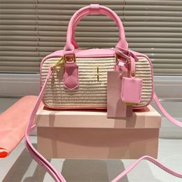 2024 Woman Straw Bowling Bags Crochet Crossbody Designer Bag Luxurys Handbags Fashion Flap Adjustable Strap 10A