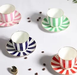 Cups Saucers Purple Art Gift Porcelain Coffee Cup Design Luxury Decor English Tea Set Travel Ceramic Porcelana Teacups