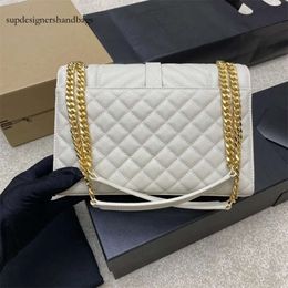 10A Retro Mirror Quality Designers chain Envelope fashion quilted heart leather handbags top cowhide caviar flap crossbody bag Women Should