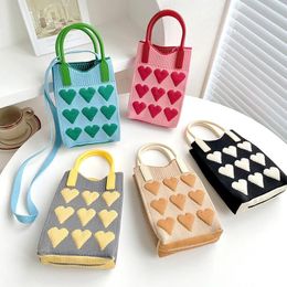 Korean Fashion Heart Knitted Mini Square Handbag for Women Small Mobile Phone Shoulder Bags Girls Cute Outdoor Crossbody Bags 240516