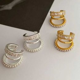 Stud Multi layer pearl rhinestone earrings cuffs earrings clip earrings without perforations minimum size simple jewelry summer J240513