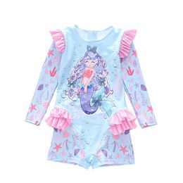 Two-Pieces Childrens swimsuit one piece swimsuit suitable for girls long sleeved childrens swimsuit sun protection youth swimsuitL240502