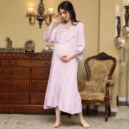 Sleep Lounge New Sweet Pregnant Womens Pyjamas Loose Princess Lace Pregnant Womens Dress V-neck Soft Cotton Breathable Outdoor Lounge Clothing d240516