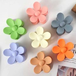 Hair Accessories Large Fashion Flower Sculpture Hair Claw Coloured Tail Hair Accessories for Women or Girls Matte Claw Clip WX