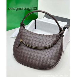 Luxury Knitted Twin Crescent Designer Lady Light Leather Shoulder Handbag Bottgas 2024 Bag Bags New Venetas Gemellis Purses Underarm Calf MRS0