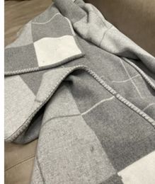 1500g 1:1 TOP QUAILTY GRAY H Blanket Thick Home Sofa Gray Design Blanket CUSHION TOP Selling Big Size Wool lot colors