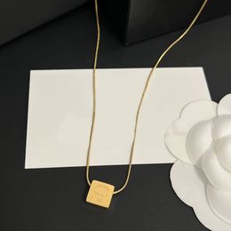 Quadrate Pendant Letter Pendants Brand Necklace 18K Gold Stainless steel Chain Vogue Women Designer Jewelry Necklaces Choker Wedding Jewelry Gifts