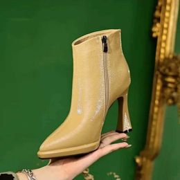 Boots 2024 Spring Autumn Pointed Solid Waterproof Platform Leather High Heel Zipper Versatile and Comfortable Naked for Women H240516
