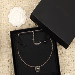 Luxury Designer Brand Pendant Necklaces C-letters Chain 18K Gold Plated Block Necklace Women Party Jewellery Accessories