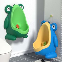 Kids standing vertical peeing baby and toddler cute frog potty training boy with fun aim toilet urinal trainer L2405