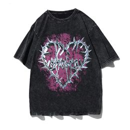 Hip Hop Street Clothing Mens T-shirt Gothic Heart Print T-shirt Summer 100% Cotton Vintage Wash T-shirt Unisex Casual Top 240510