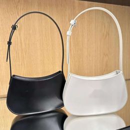 Lady Designer TILLY Triumph Top Quality Zipper Opening And Closing Leather Shoulder New Celiene Bag Leather Feeling Tilly Armpit Vintage Bag Leather Handbag