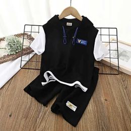 Clothing Sets Summer boys clothing set hooded T-shirt and shorts set childrens waffle patch work clothes top bottom 2-piece set track and field clothing WX