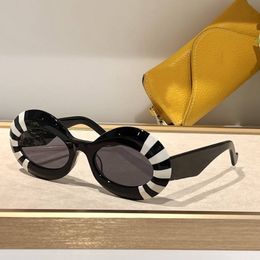 Designer Sunglasses 2024 Outdoor High Quality Logo Women Retro Big Face Oval Frame Glasses European and American Sunglasses
