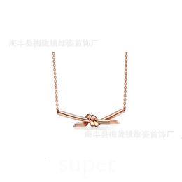 2024 New Designer Jewellery Tiffanyjewelry Necklace Fashion High Quality Necklace Women Necklace Silver Goldplated Knot Knot Necklace With Diamond Studded 459