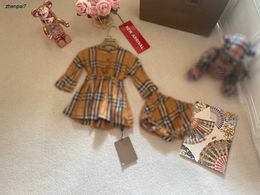 Top newborn jumpsuits Long sleeved toddler dress Size 66-90 CM baby Crawling suit Striped design infant bodysuit 24April