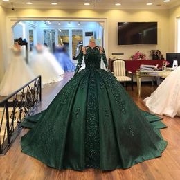 2022 Dark Green Red Quinceanera Dresses with Long Sleeves Lace Applique Beaded Satin Floor Length Pleats Sweet 15 16 Birthday Ball Gown 201B
